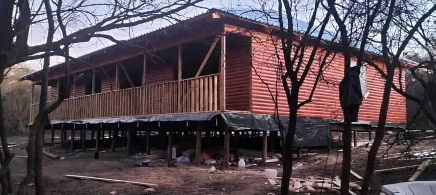 Wendy’s house for sale call 0629133527