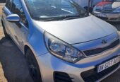 KIA RIO 2015