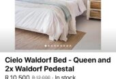 Cielo Waldorf Bed Queen