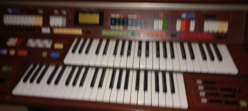 Tecknics organ for sale