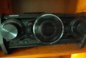 Samsung surround sound system