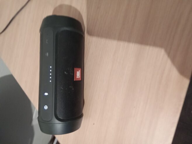 JBL BLUETOOTH SPEAKER