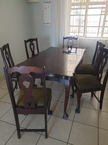 Ball and Claw Dining Room set with Buff